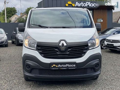 Renault Trafic 2016 - фото 8
