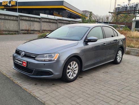 Volkswagen Jetta 2013 серый - фото 8