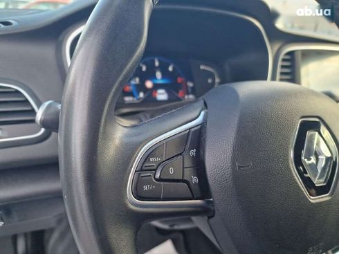 Renault Megane 2020 - фото 22