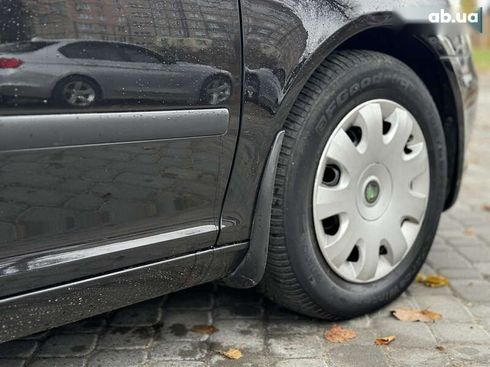 Skoda Octavia 2011 - фото 29