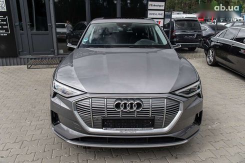 Audi E-Tron 2022 - фото 4