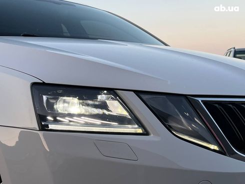 Skoda octavia a7 2018 белый - фото 13