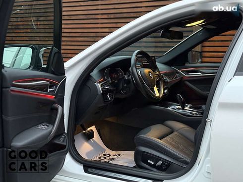 BMW 5 серия 2020 - фото 18