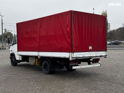 Mercedes-Benz 814 2001 белый - фото 8