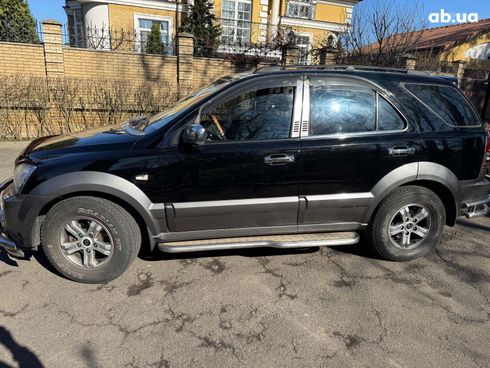 Kia Sorento 2005 черный - фото 7