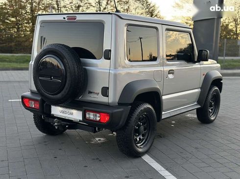 Suzuki Jimny 2023 - фото 9