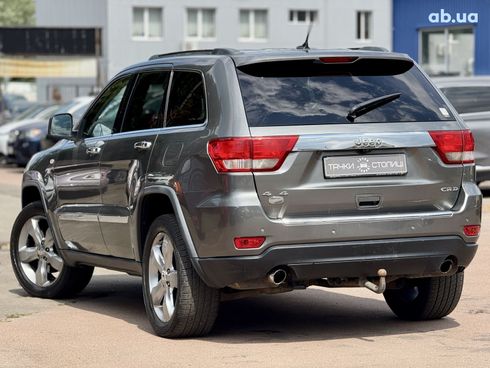Jeep Grand Cherokee 2011 серый - фото 3