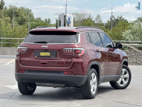 Jeep Compass 2019 - фото 12