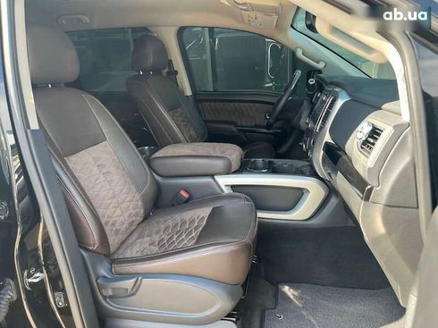 Nissan Titan 2018 - фото 16
