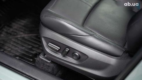 Toyota Corolla Cross 2024 - фото 17