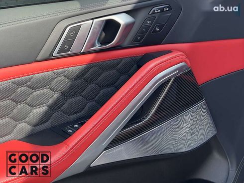 BMW X6 M 2022 - фото 17