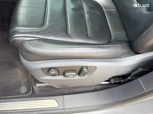 Volkswagen Touareg 2013 - фото 16