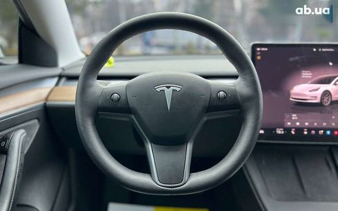 Tesla Model 3 2022 - фото 13