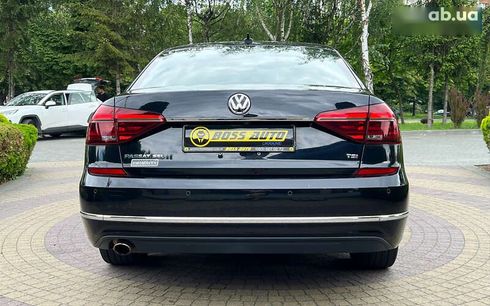 Volkswagen Passat 2017 - фото 6