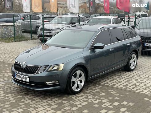 Skoda Octavia 2019 - фото 2