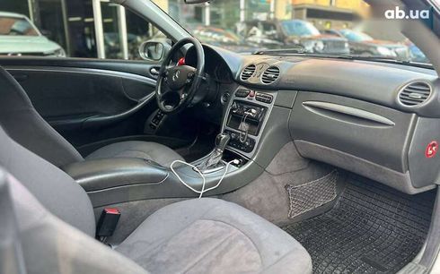 Mercedes-Benz CLK-Класс 2004 - фото 16