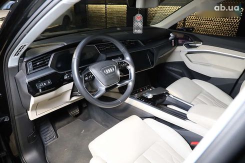 Audi E-Tron 2019 - фото 18