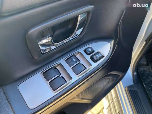 Mitsubishi Pajero Wagon 2008 - фото 12