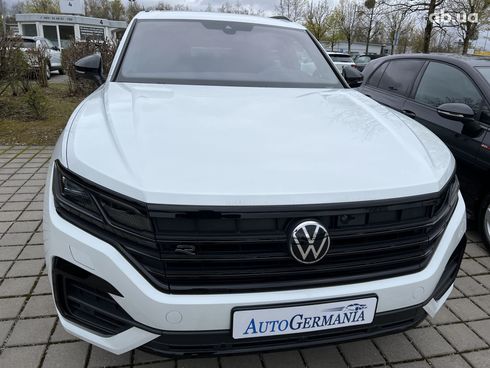 Volkswagen Touareg 2023 - фото 18