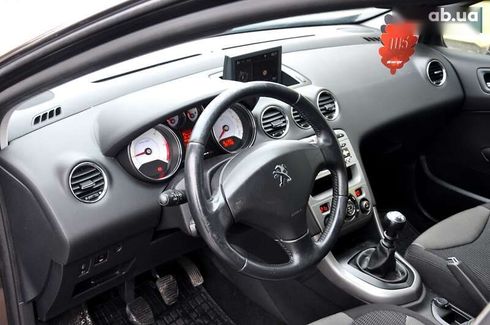 Peugeot 308 2012 - фото 16