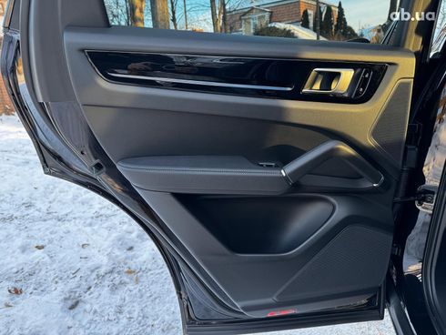 Porsche Cayenne 2020 черный - фото 67