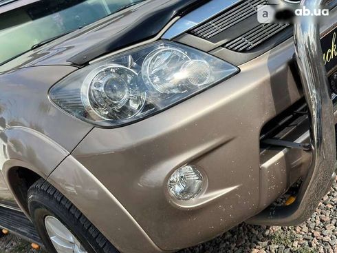 Toyota Fortuner 2006 - фото 9