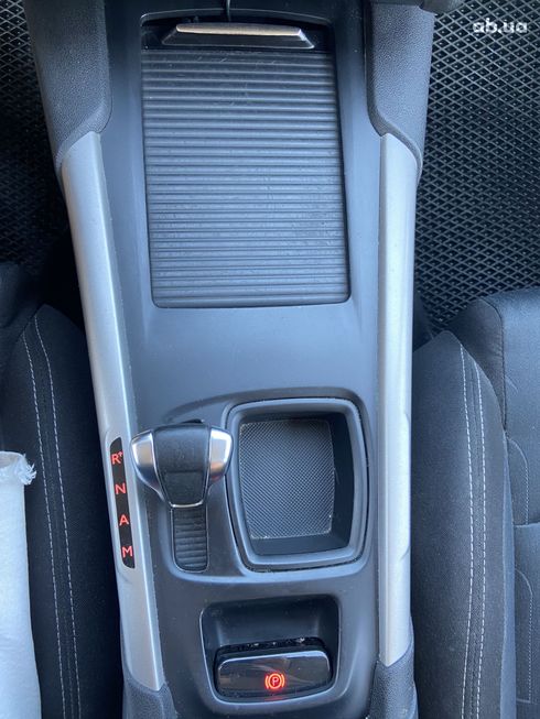 Citroёn C4 2013 серебристый - фото 14