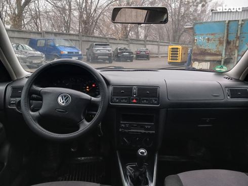 Volkswagen Golf 2001 черный - фото 16