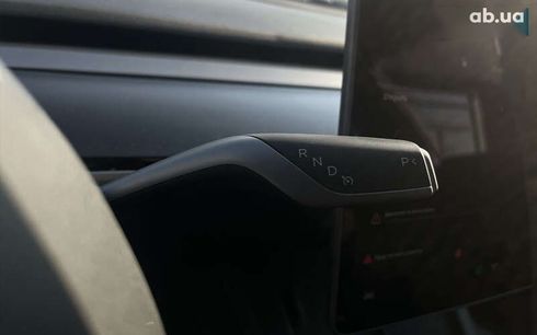 Tesla Model 3 2021 - фото 17