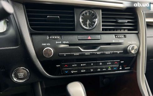 Lexus RX 2016 - фото 28