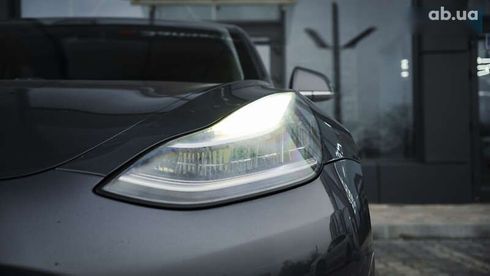 Tesla Model 3 2018 - фото 7