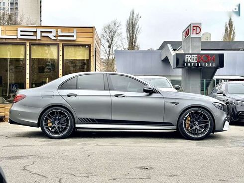 Mercedes-Benz E-Класс 2018 - фото 9