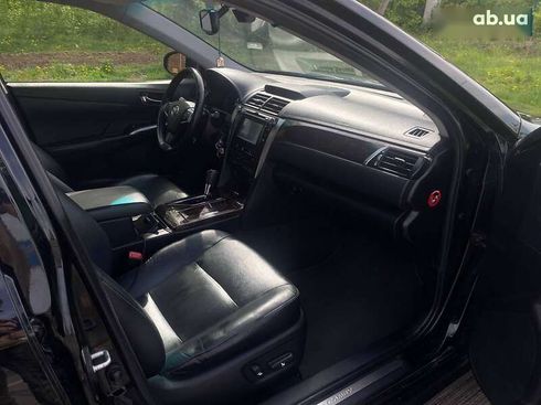 Toyota Camry 2014 - фото 23