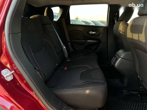 Jeep Cherokee 2018 - фото 16