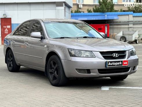 Hyundai Sonata 2006 серый - фото 6