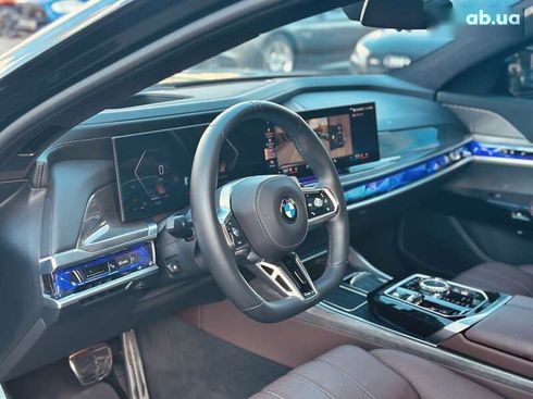 BMW 7 серия 2023 - фото 22