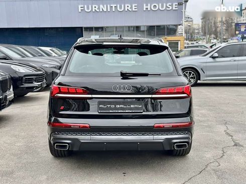 Audi Q7 2024 - фото 14