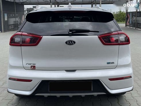 Kia Niro 2017 - фото 6