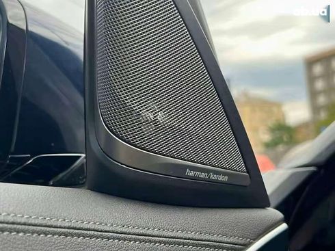 BMW 5 серия 2021 - фото 11