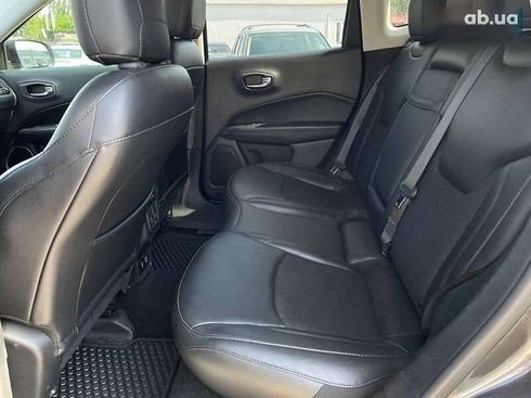 Jeep Compass 2018 - фото 22