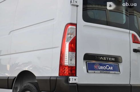 Renault Master 2020 - фото 19