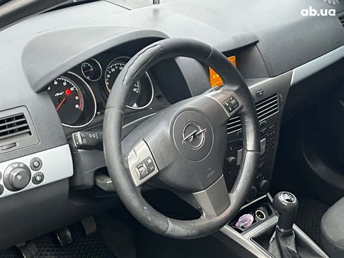 Opel Astra 2006 черный - фото 27