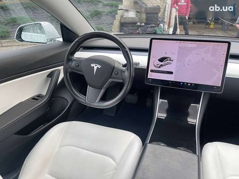 Tesla Model 3 2018 - фото 6