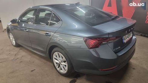 Skoda Octavia 2021 - фото 4