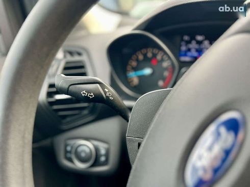 Ford Escape 2016 - фото 25