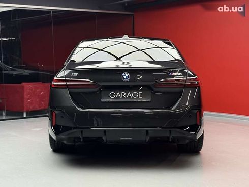 BMW i5 2023 - фото 12