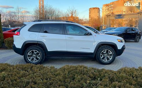 Jeep Cherokee 2018 - фото 8