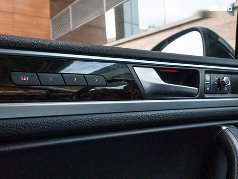 Volkswagen Touareg 2012 - фото 22