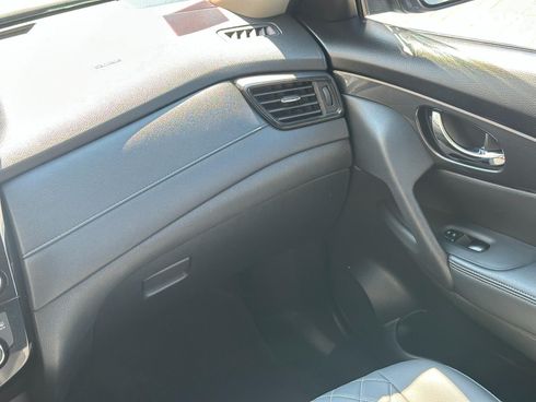 Nissan Rogue 2017 серый - фото 21