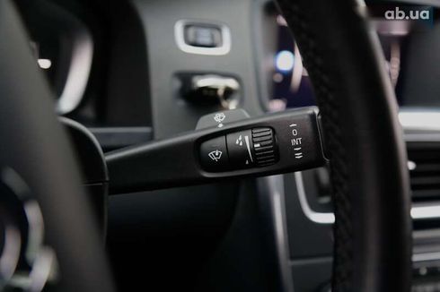 Volvo S60 2017 - фото 23